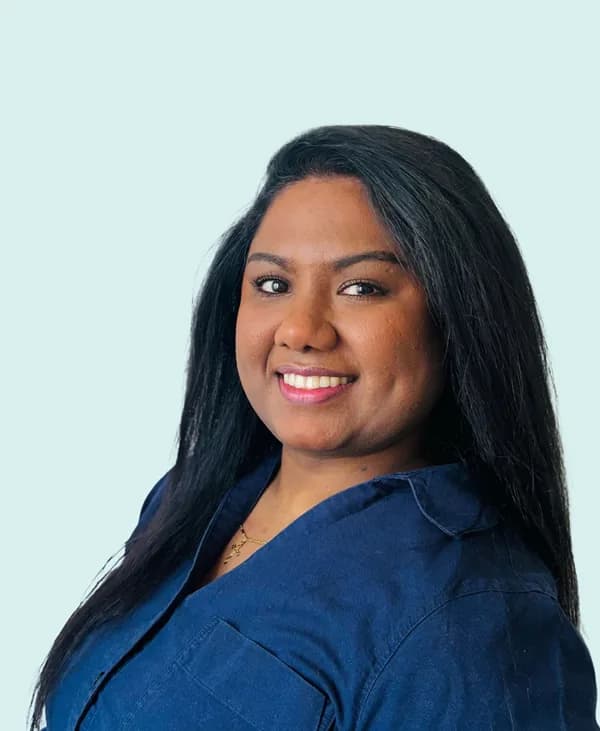 Portrait of Dr Nithini Warnakulassoriya, Chiropractor
